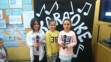 (szerokość: 375 / wysokość: 210)