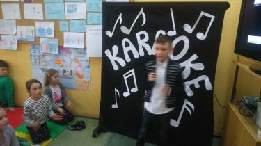 (szerokość: 375 / wysokość: 210)