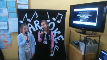 (szerokość: 375 / wysokość: 210)