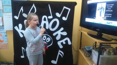 (szerokość: 375 / wysokość: 210)