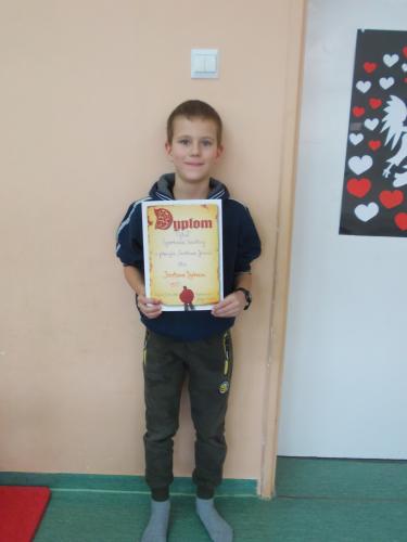 (szerokość: 375 / wysokość: 500)