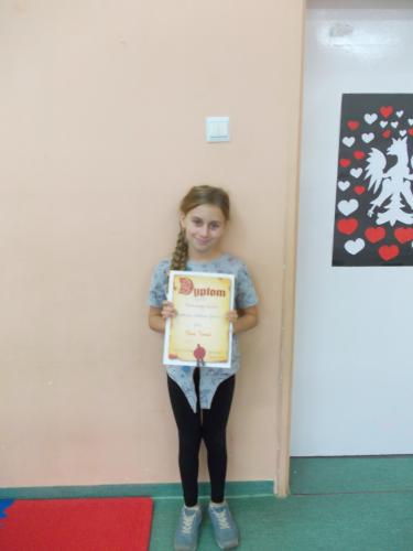 (szerokość: 375 / wysokość: 500)