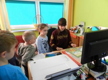 (szerokość: 375 / wysokość: 280)