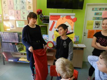 (szerokość: 375 / wysokość: 281)