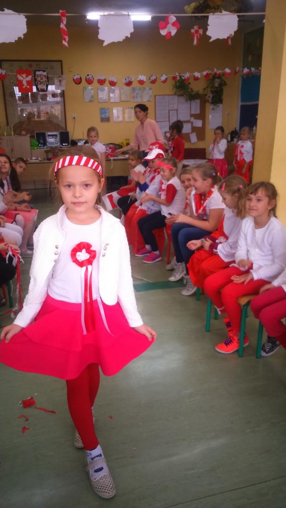 (szerokość: 565 / wysokość: 1004)