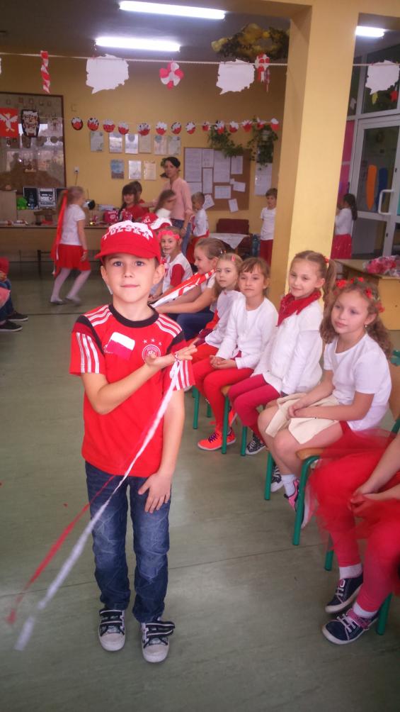 (szerokość: 565 / wysokość: 1004)