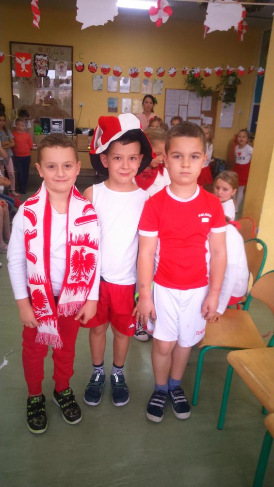 (szerokość: 565 / wysokość: 1004)