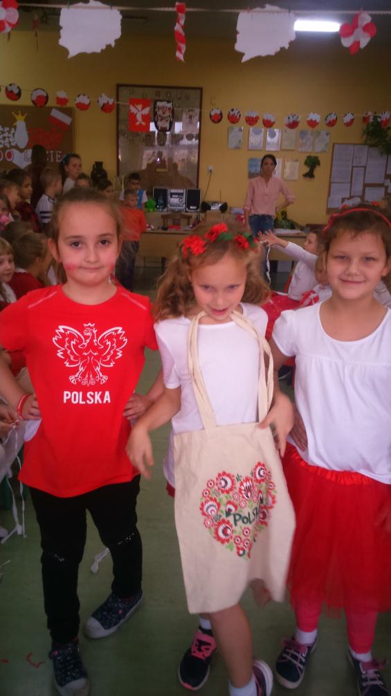 (szerokość: 565 / wysokość: 1004)