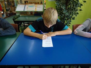 (szerokość: 375 / wysokość: 281)