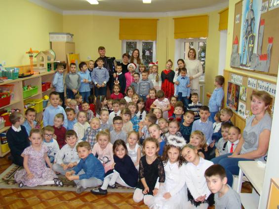 (szerokość: 565 / wysokość: 423)