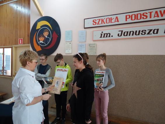 (szerokość: 565 / wysokość: 423)