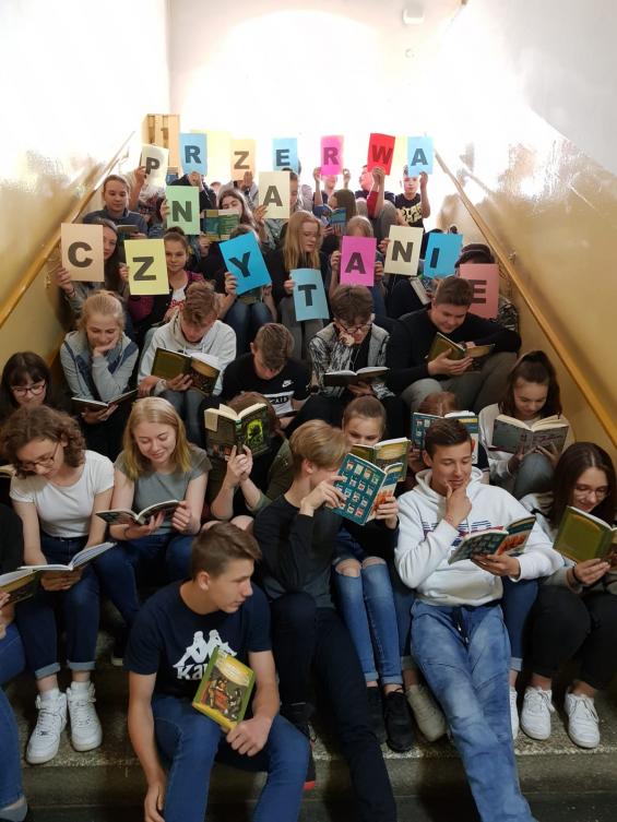 (szerokość: 565 / wysokość: 753)