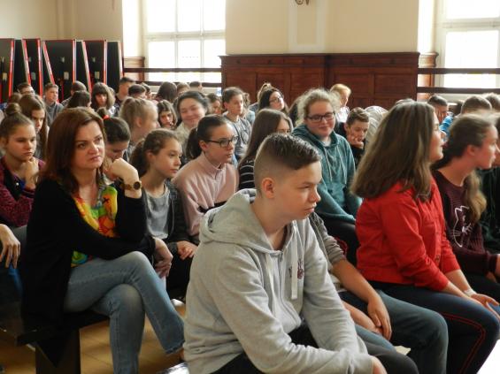 (szerokość: 565 / wysokość: 423)