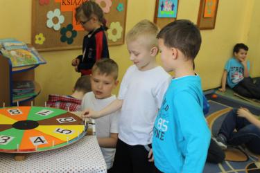 (szerokość: 375 / wysokość: 250)