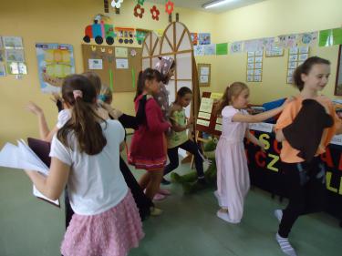 (szerokość: 375 / wysokość: 281)