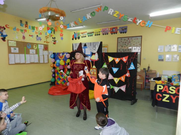 (szerokość: 730 / wysokość: 547)