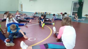 (szerokość: 375 / wysokość: 210)