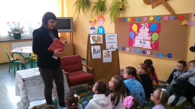 (szerokość: 750 / wysokość: 421)