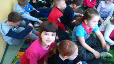 (szerokość: 375 / wysokość: 210)