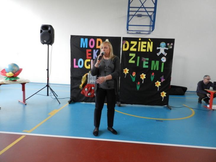 (szerokość: 730 / wysokość: 547)