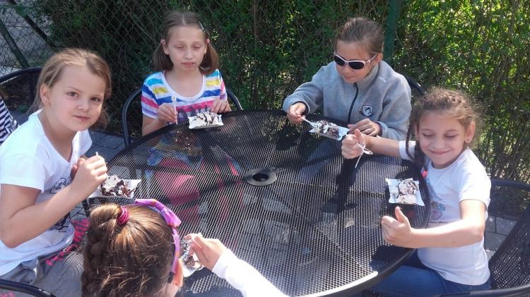 (szerokość: 750 / wysokość: 421)