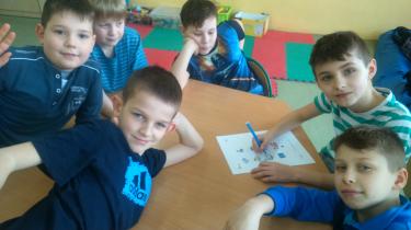 (szerokość: 375 / wysokość: 210)