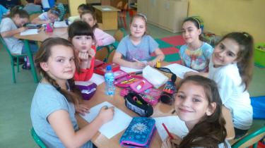(szerokość: 375 / wysokość: 210)