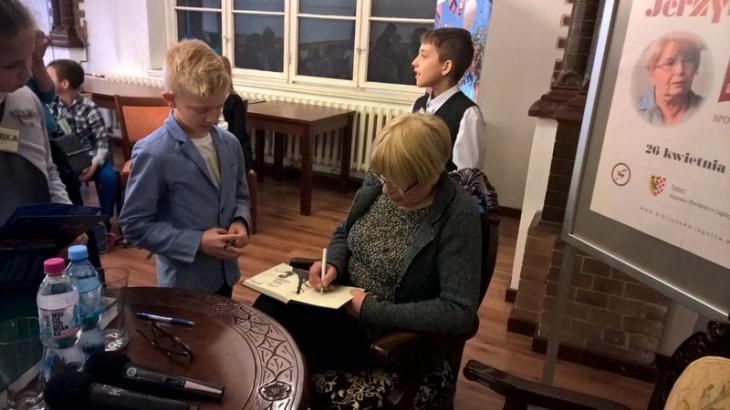 (szerokość: 730 / wysokość: 410)