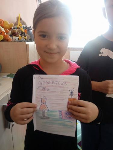 (szerokość: 375 / wysokość: 499)