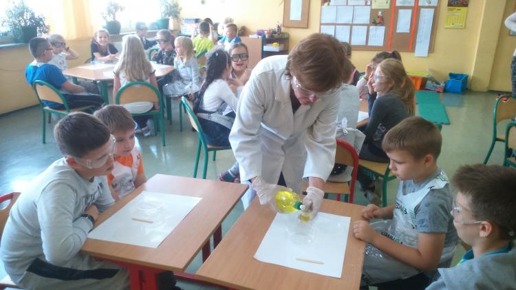 (szerokość: 750 / wysokość: 421)