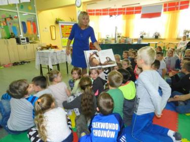 (szerokość: 375 / wysokość: 280)