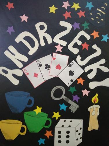 (szerokość: 375 / wysokość: 500)